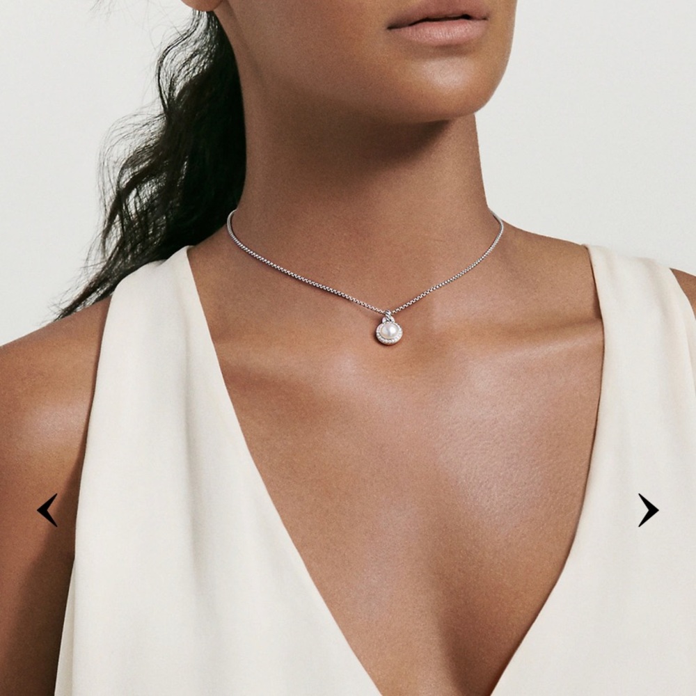 David Yurman Albion Collection-Pearl Necklace w/ Diamonds. Like new.